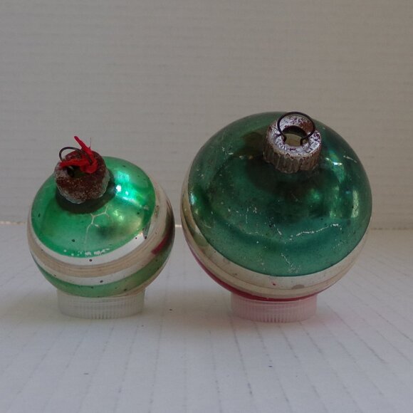 Vintage Lot of 2 Shiny Brite Striped Round Ball Christmas Ornaments Silver Green - Picture 11 of 14
